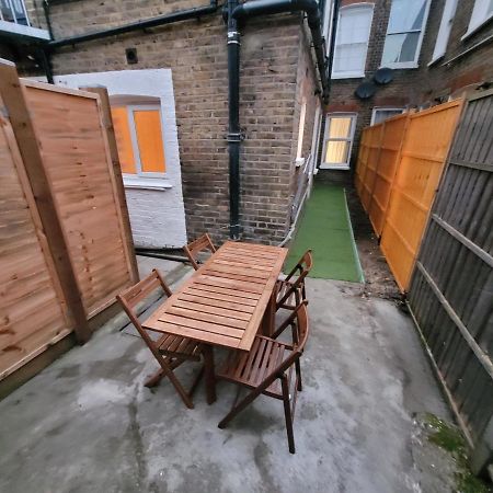 Spacious 2 Bedroom House In Central London With Garden Extérieur photo
